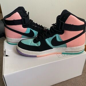 Air Force 1 High “Have A Nike Day”